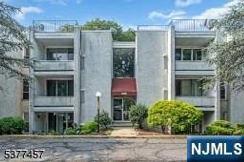 458 River Road A Nutley NJ 07110