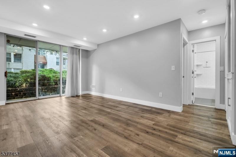 458 River Road A
