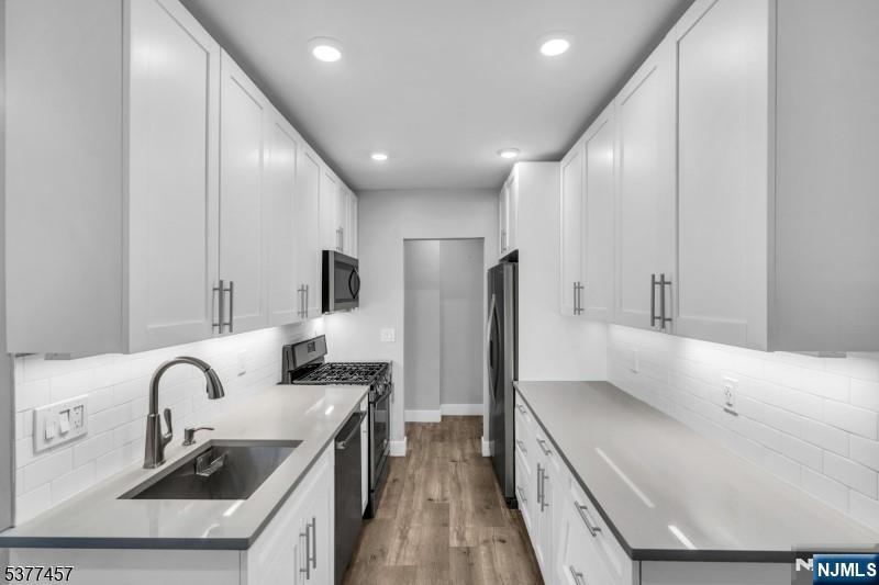 458 River Road A