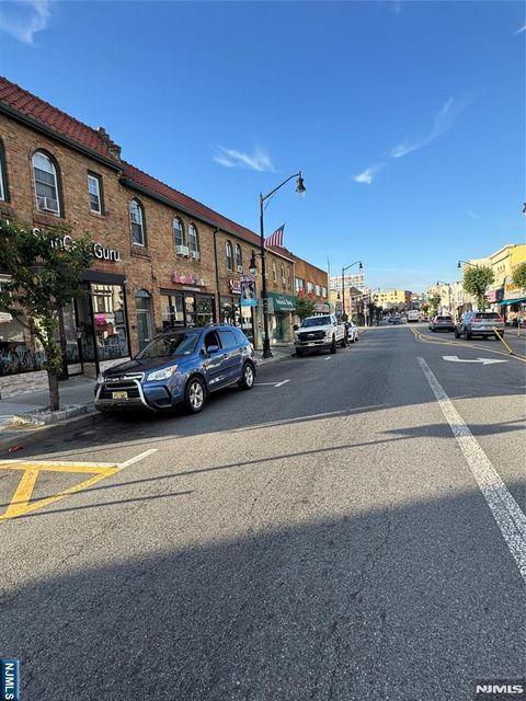 Photo of 676678 Anderson Avenue, Cliffside Park, NJ 07010 (MLS # 26021638)
