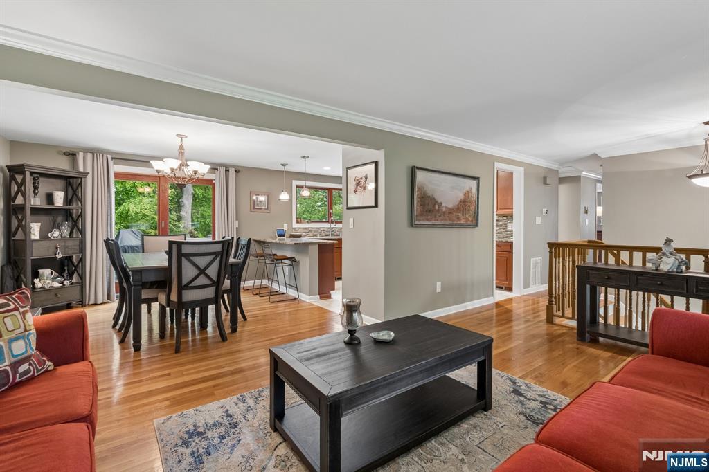 60 Edgemere Road