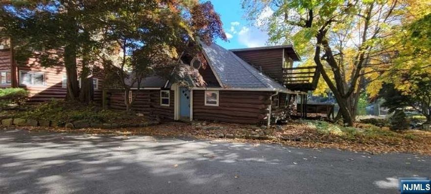 LAKEFRONT HOME in beautiful Gordon Lakes Community! Calling all investors, builders and buyers with the dream of lakefrLAKEFRONT HOME in beautiful Gordon Lakes Community! Calling all investors, builders and buyers with the dream of lakefront living! HOME IS BEING SOLD IN STRICTLY AS IS CONDITION. House in need of complete rehab for living purposes. Buyer is responsible for all inspections and certs including CO & well water test. No repairs/credits will be entertained. Home has newer roof. A great opportunity for lakefront living! USE EXTREME CAUTION WHEN VIEWING THE PROPERTY. DO NOT WALK ON THE DECK.ont living! HOME IS BEING SOLD IN STRICTLY AS IS CONDITION. House in need of complete rehab for living purposes. Buyer is responsible for all inspections and certs including CO & well water test. No repairs/credits will be entertained. A great opportunity for lakefront living! USE EXTREME CAUTION WHEN VIEWING THE PROPERTY. DO NOT WALK ON THE DECK. Note: CASH OR 203k LOANS ONLY.