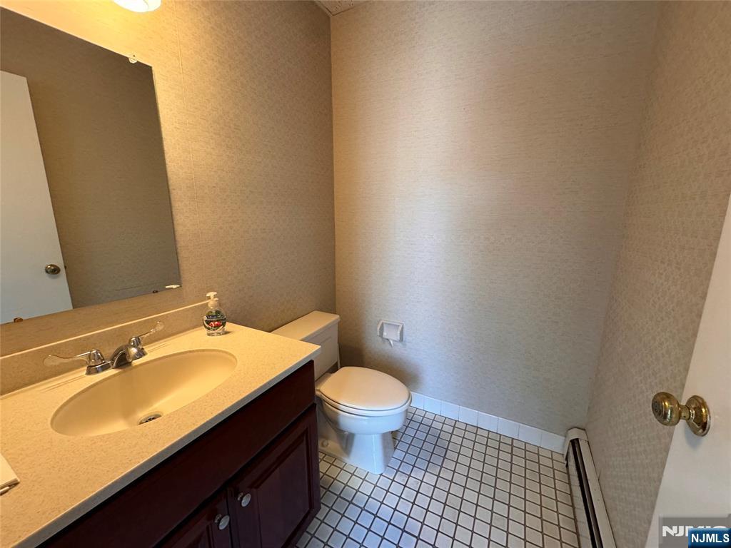 88 W Ridgewood 1R
