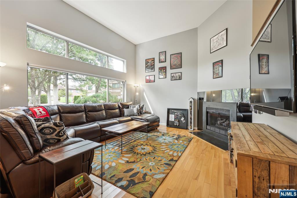 84 Windsor Circle 84C