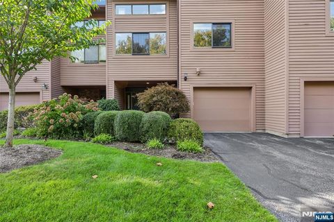 84 Windsor Circle 84C Twp of Washington NJ 07676