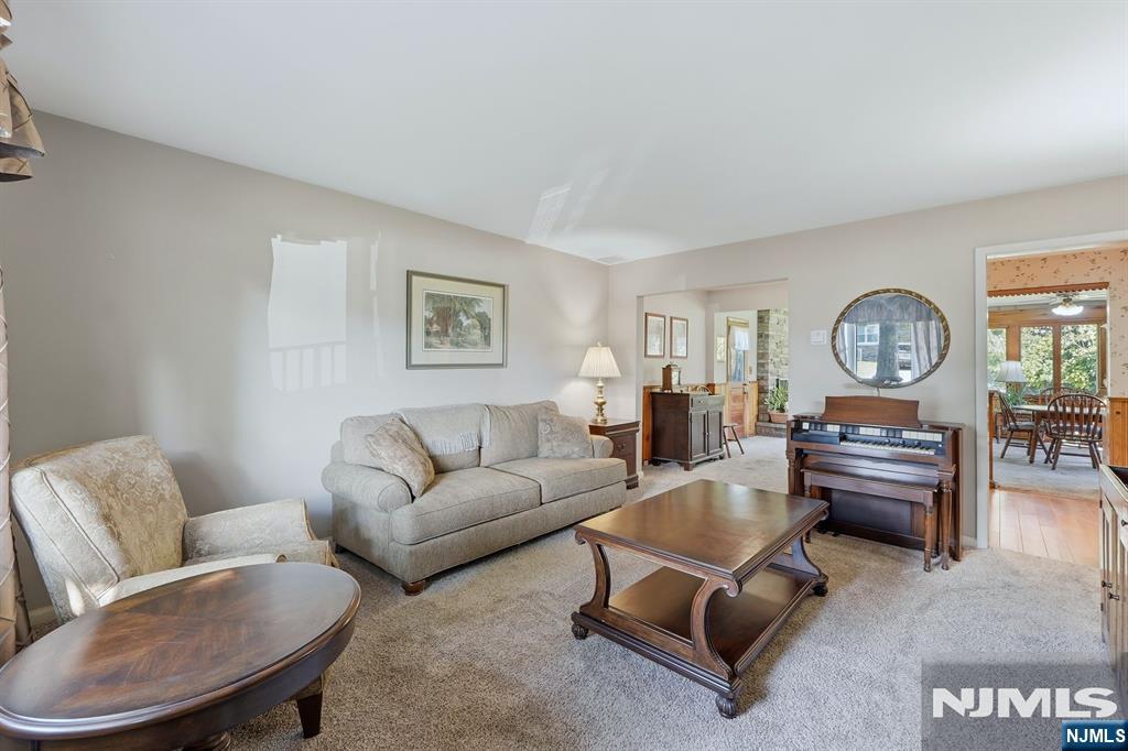 Homes for Sale in Northern NJ | ThisIsRiverEdge.com 266 Adams Avenue