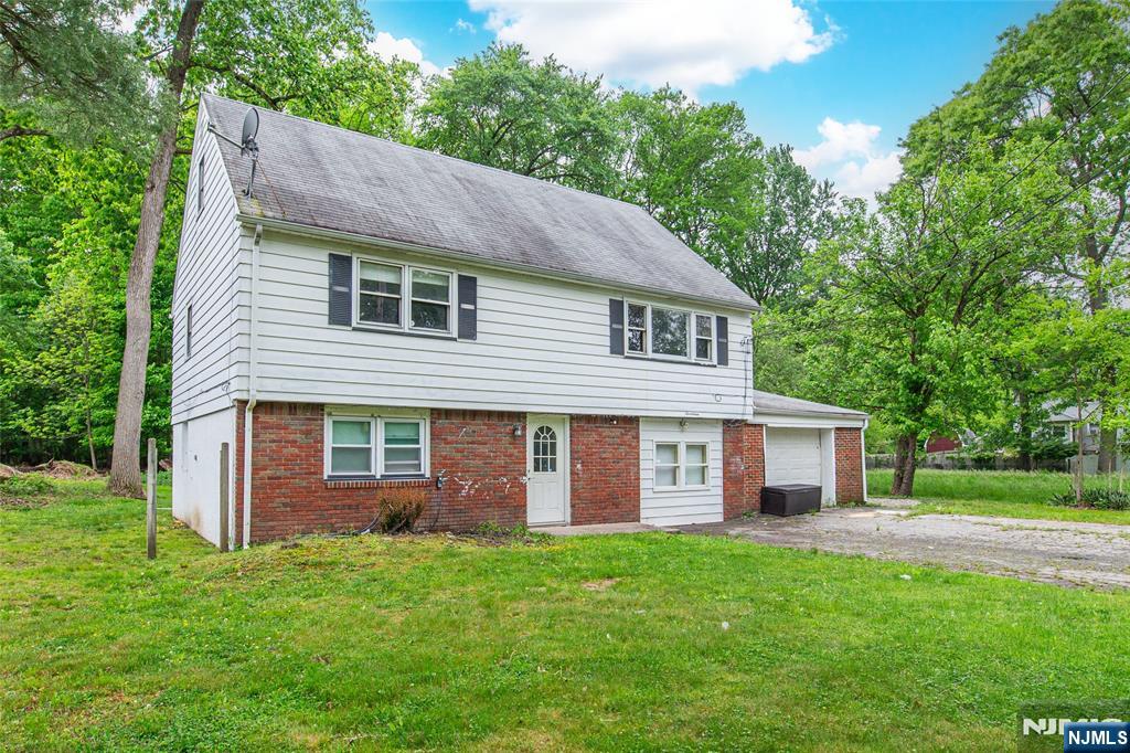 17 Oakwood Avenue
