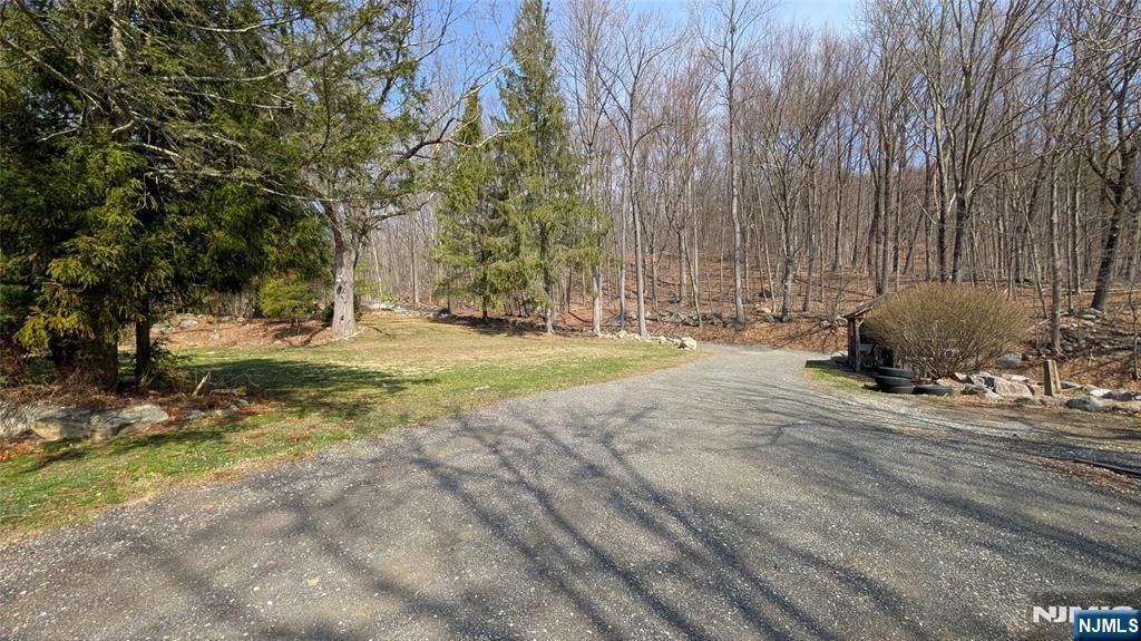 Photo of 534 Hamburg Turnpike, West Milford, NJ 07480 (MLS # 26014652)