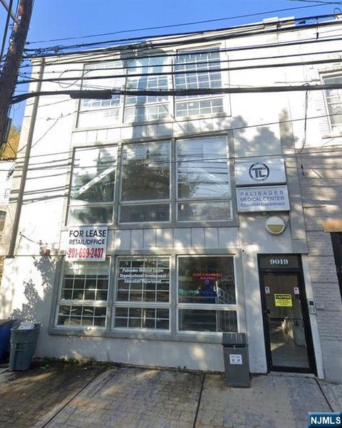 Photo of 9019 River Road #2, North Bergen, NJ 07047 (MLS # 26024549)