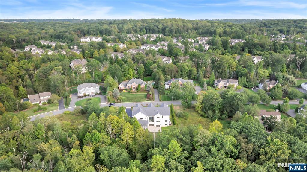 39 Westmount Drive