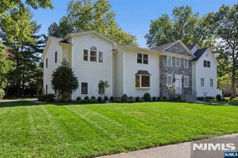 Photo of 337 Franklin Street, Haworth, NJ 07641 (MLS # 26038164)