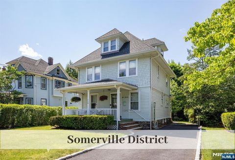 Photo of 116 Kenilworth Road, Ridgewood Village, NJ 07450 (MLS # 26019474)