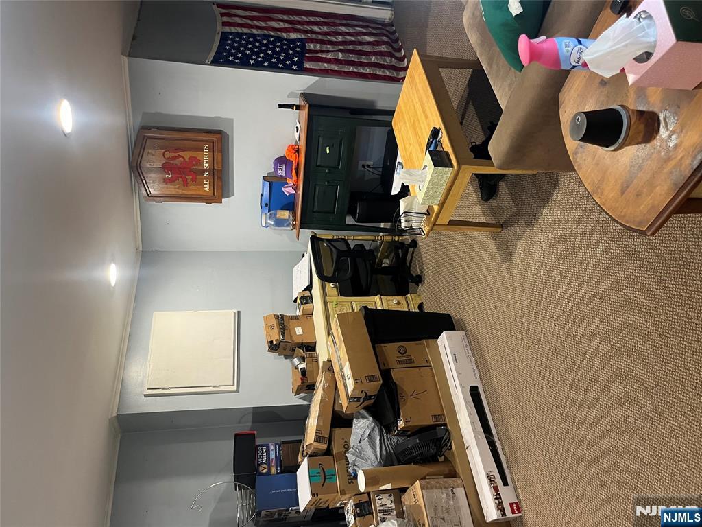 New Milford, New Jersey 07646, United States, 2 Bedrooms Bedrooms, ,2 BathroomsBathrooms,Residential,Active,120392