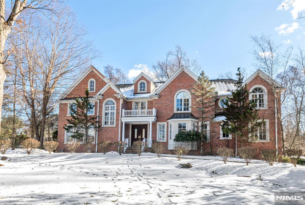 Property for Sale at 12 Stone Ledge Road, Upper Saddle River, New Jersey - Bedrooms: 5 
Bathrooms: 6 
Rooms: 16  - $1,895,000