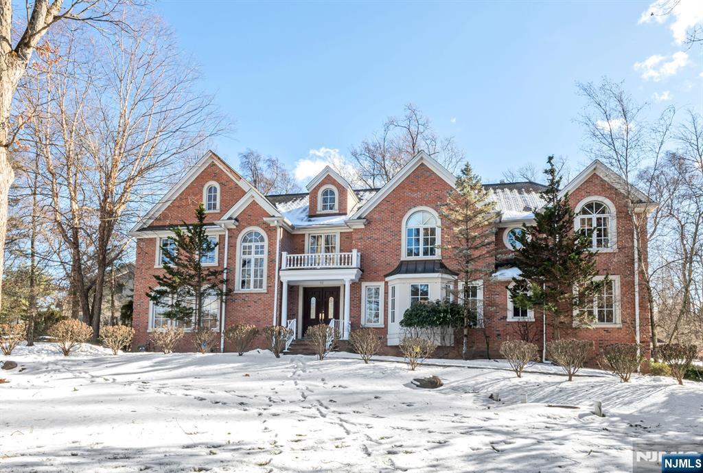 Property for Sale at 12 Stone Ledge Road, Upper Saddle River, New Jersey - Bedrooms: 5 
Bathrooms: 6 
Rooms: 16  - $1,895,000