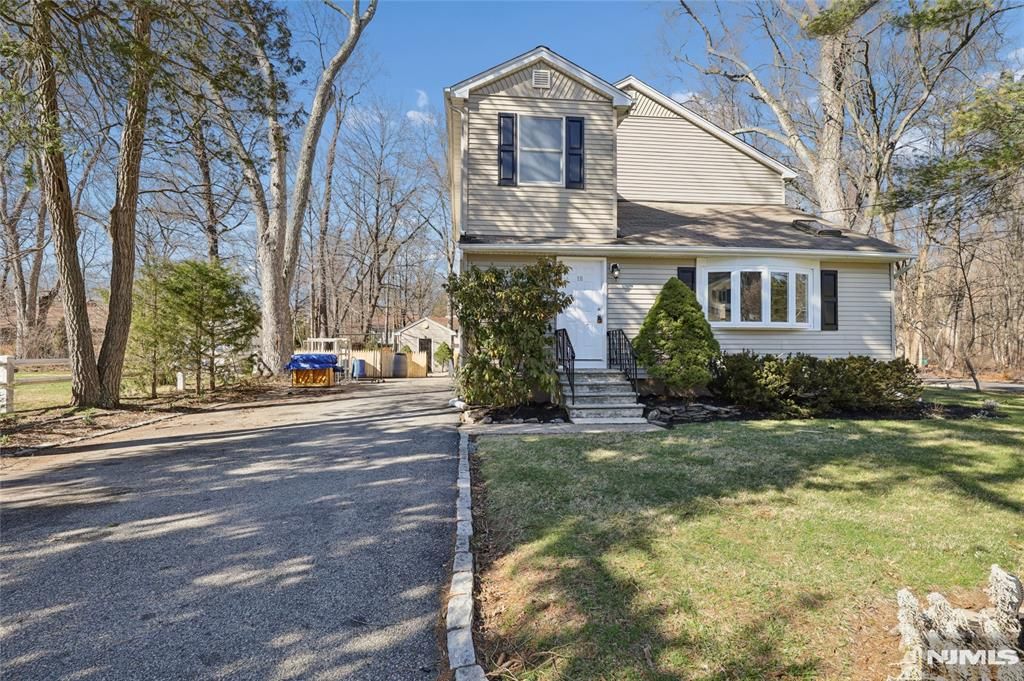 Photo of 18 South Road, Wayne, NJ 07470 (MLS # 26010242)