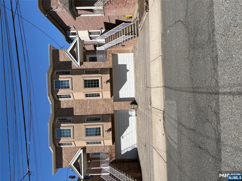 Rental Property at 323 3rd St B, Palisades Park, New Jersey - Bedrooms: 3 
Bathrooms: 4 
Rooms: 7  - $5,000 MO.