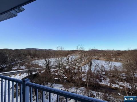 Photo of 9411 Warrens Way, Wanaque, NJ 07465 (MLS # 26006811)