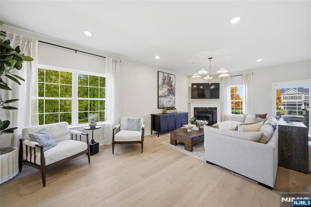 Homes for Sale in Northern NJ | ThisIsRiverEdge.com 14 Melbourne Drive