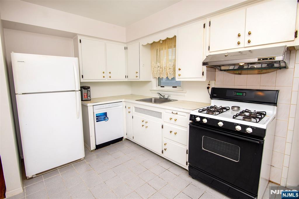 Homes for Sale in Northern NJ | ThisIsRiverEdge.com 53 Sunnyside Avenue