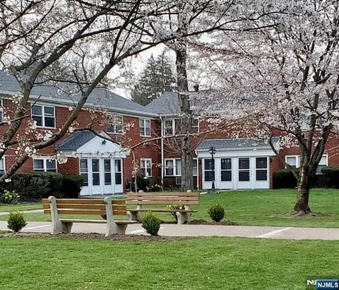 Photo of 62 Regency Park, Ramsey, NJ 07446 (MLS # 26028091)