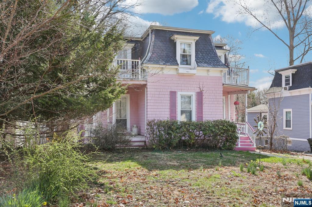 58 Ridgeway Avenue
