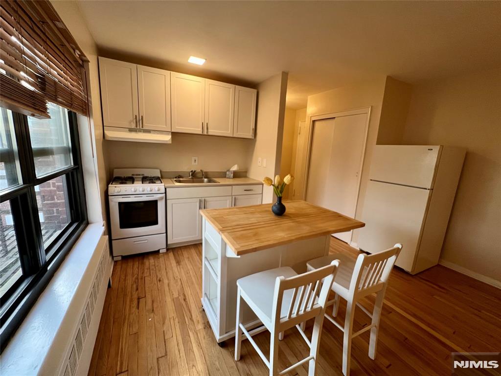 241 E Main Street 3A