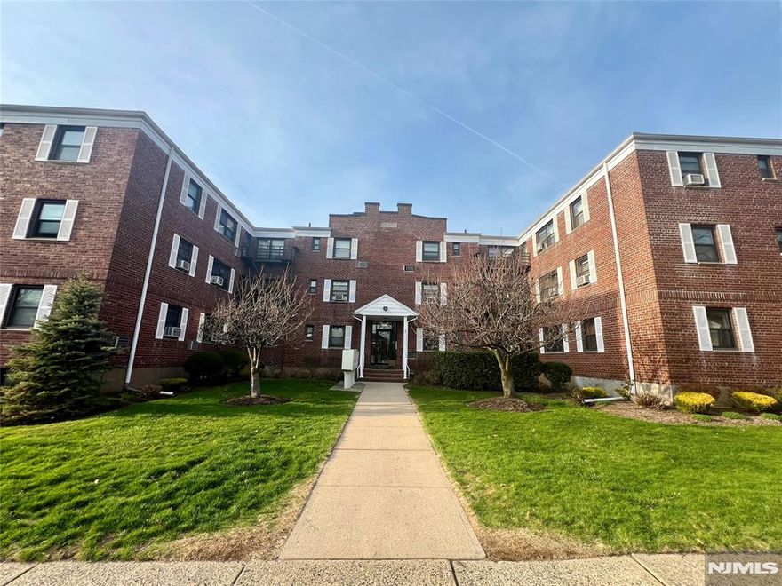 If you've been priced out of Bergen County, this is your way in. This 3rd-floor condo at Willett Court is currently the most affordable on the market in Bergenfield, and it's move-in ready. The unit has been freshly painted and features a bright kitchen with a floating island, hardwood floors throughout, ceiling fans, and a full bath with classic tile detail and modern vanity. Heat and hot water are included in the monthly maintenance, keeping your carrying costs predictable. You also get an assigned parking space, basement storage, and on-site laundry. The location delivers. NJ Transit Bus 166 to New York City stops right outside. Parks, restaurants, and shopping along Washington Avenue are minutes away, and you're near the Tenafly border. Still renting in Bergen County? Your landlord is building equity. You're not. With heat and hot water included, your monthly costs here may be closer to what you're already paying than you think. Low property taxes & monthly HOA. A real foothold in Bergen County. First-time buyers and savvy renters: this is the one.