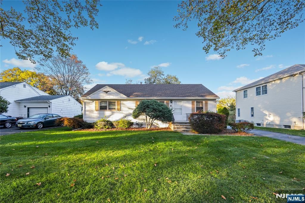 Photo of 83 Birchwood Road, Paramus, NJ 07652 (MLS # 25037934)