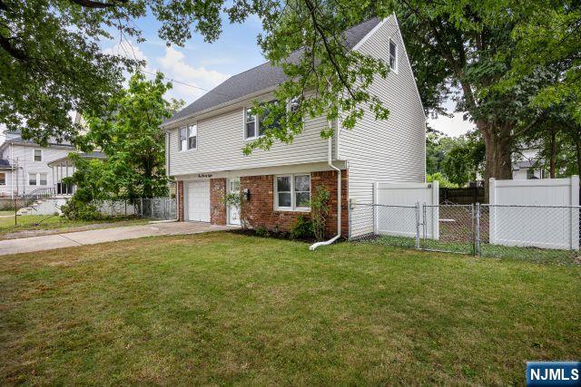 198 2nd Street