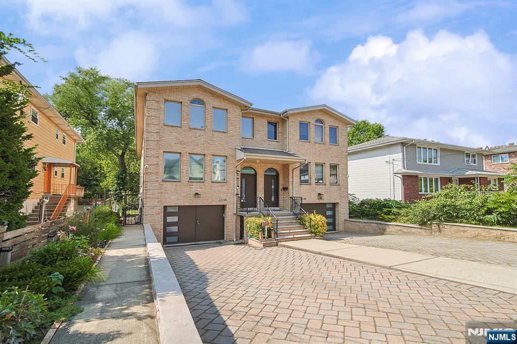333 HIGHLAND Avenue A