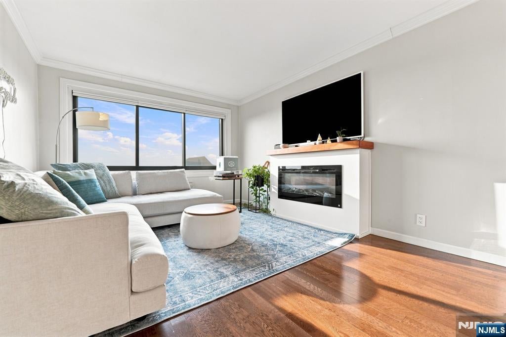 125 Prospect Avenue 18D