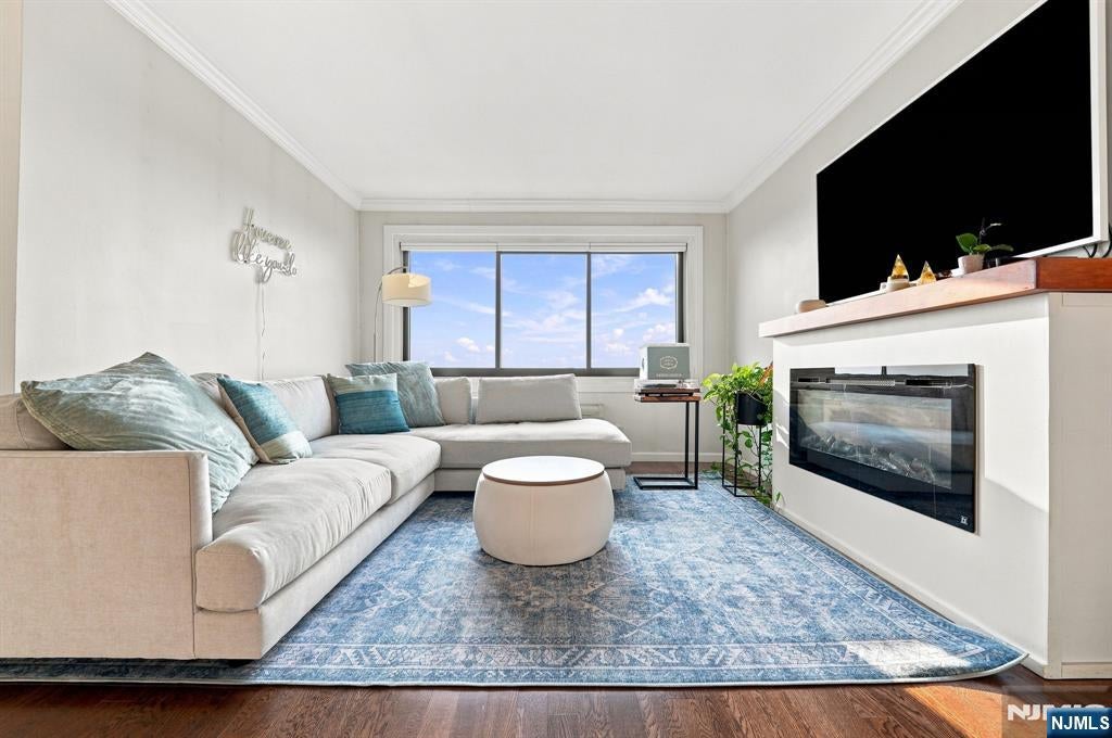 125 Prospect Avenue 18D