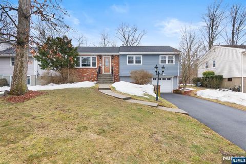 34 Seminole Avenue Oakland NJ 07436