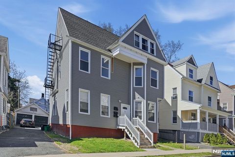 7 Prospect Terrace East Orange NJ 07017