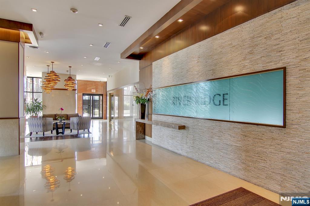 200 Old Palisade Road 5E