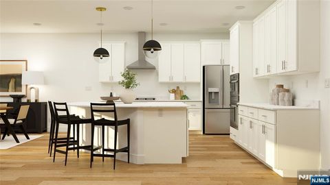 18 Arlington Place Oakland NJ 07036