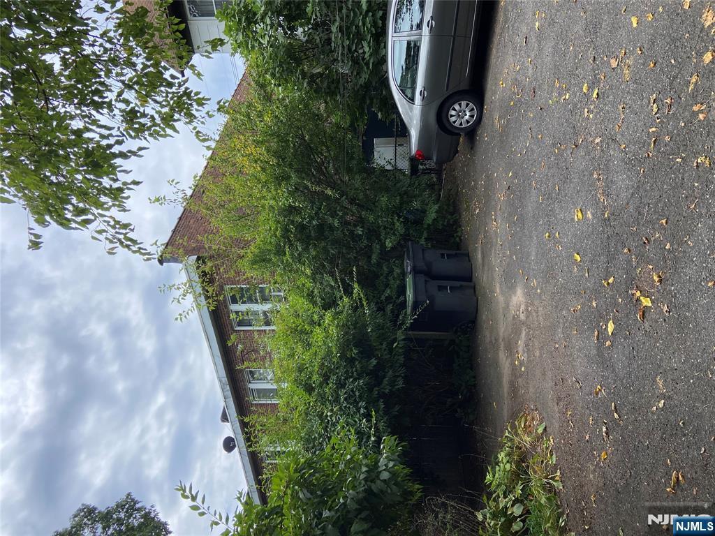 83 N Washington Avenue