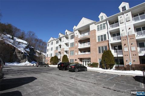 Photo of 6208 Brookhaven Ct, Riverdale Borough, NJ 07457 (MLS # 26003687)