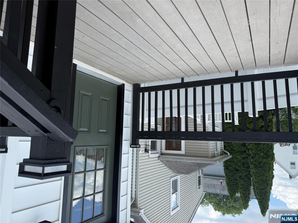 Lodi, New Jersey 07644, United States, 3 Bedrooms Bedrooms, ,2 BathroomsBathrooms,Residential,Active,203855