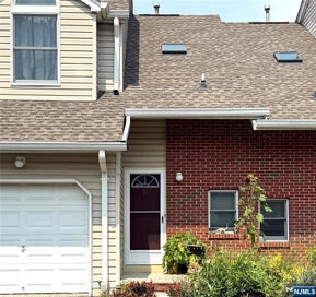 45 Royal 28 Hawthorne NJ 07506