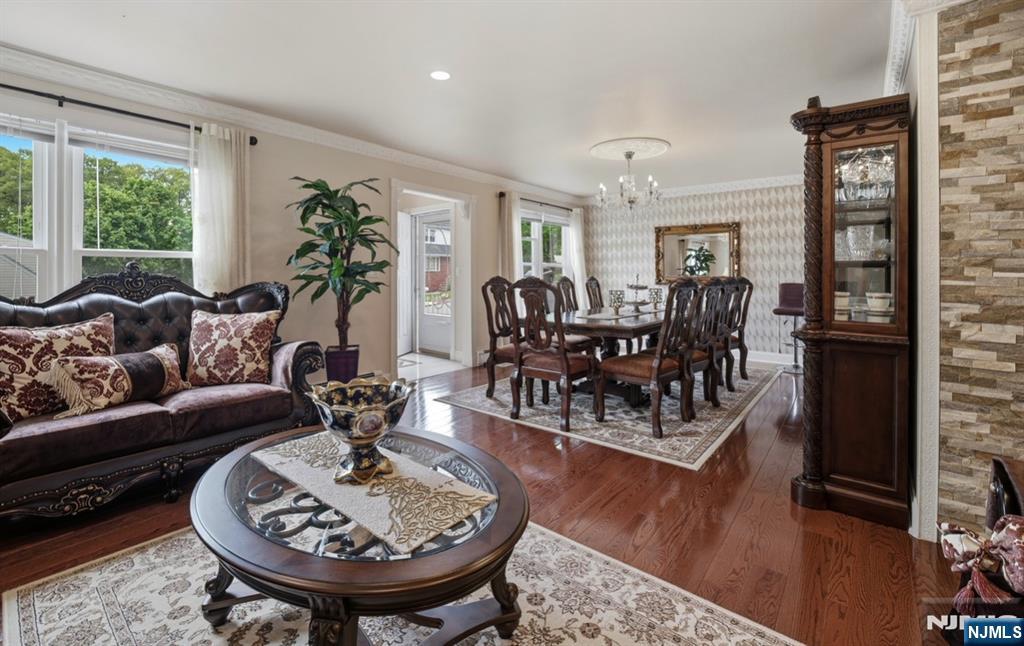 31 Knoble Place