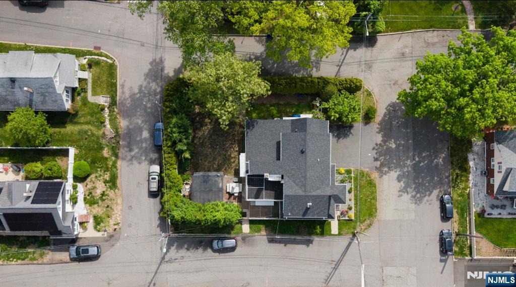 31 Knoble Place
