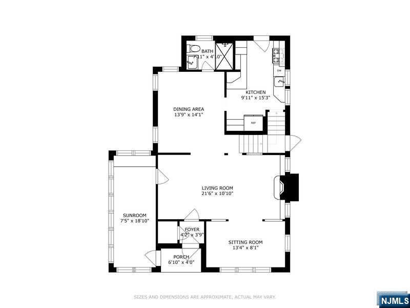 Main image without alt text