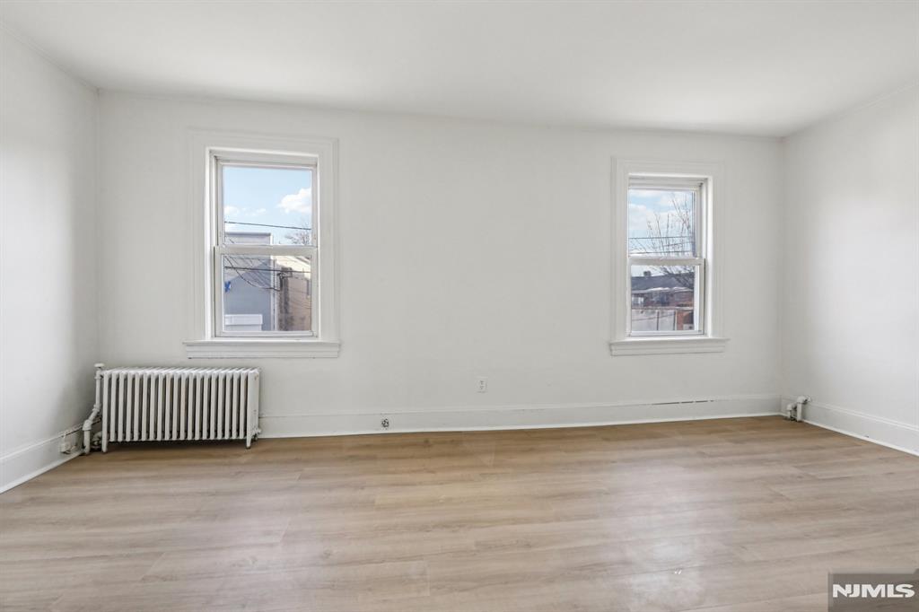 66 N Washington Avenue 1