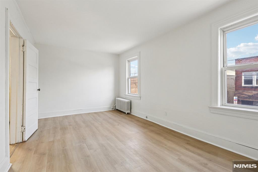 66 N Washington Avenue 1