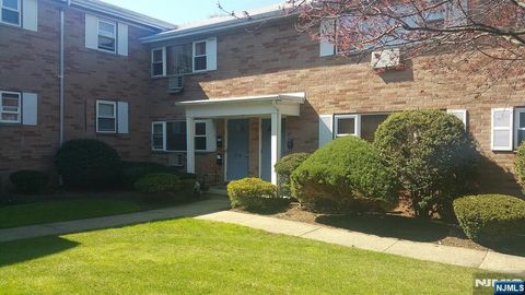 Photo of 210 Virginia Dr #210A, Fair Lawn, NJ 07410 (MLS # 25041723)
