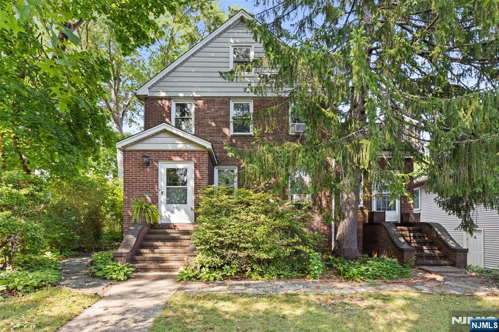 173 Linwood Avenue