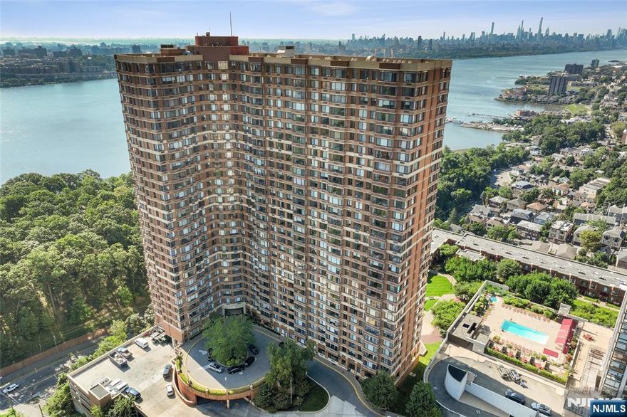High floor in a prestigious Fort Lee Luxury building The Palisades. One bedroom, one bath residence with an open concept design that seamlessly connects living, dining and kitchen areas. Brand new floors and ceilings for a fresh modern feel. Sleek open kitchen with contemporary finishes, perfect for entertaining. Expansive windows, breathtaking sunset views. Washer/Dryer. Full suite of amenities including fitness center, community room, library and children's playroom. Beautiful outdoor pool with a private terrace and panoramic views of the New York City skyline. 24 hour security and doorman, visitors valet and one indoor deeded parking space. Enjoy the best of both worlds, serene high rise living with easy access to Fort Lee's lively downtown, dining and shopping. Close to all NYC transportation.