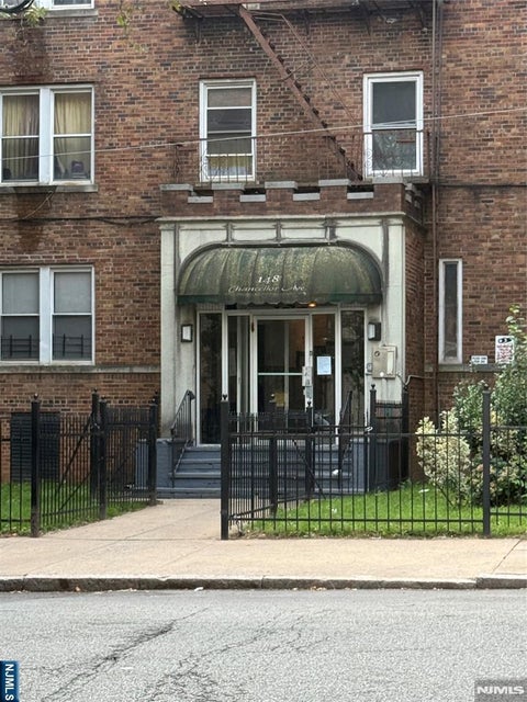 Photo of 148 Chancellor AVE #B2, Newark, NJ 07112 (MLS # 26031067)